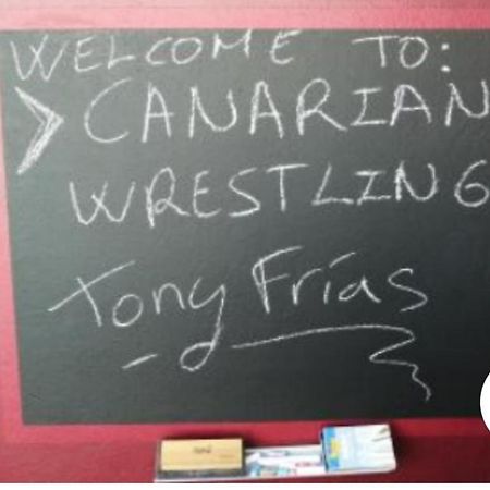 לה לגונה Tony Frias - Canarian Wrestling מראה חיצוני תמונה